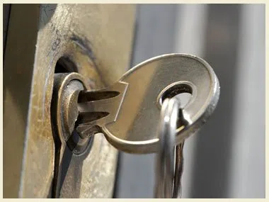 Worth IL Locksmith Store Worth, IL 708-653-5421 Worth IL Locksmith Store Worth, IL 708-653-5421 - 2-lock-and-key